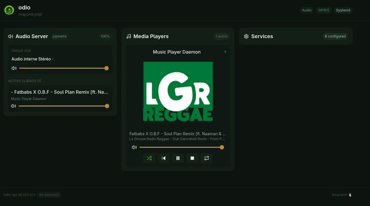 odio embedded UI playing a webradio via MPD, with the custom station cover art from the CUE folder shown alongside transport controls and an active PulseAudio client